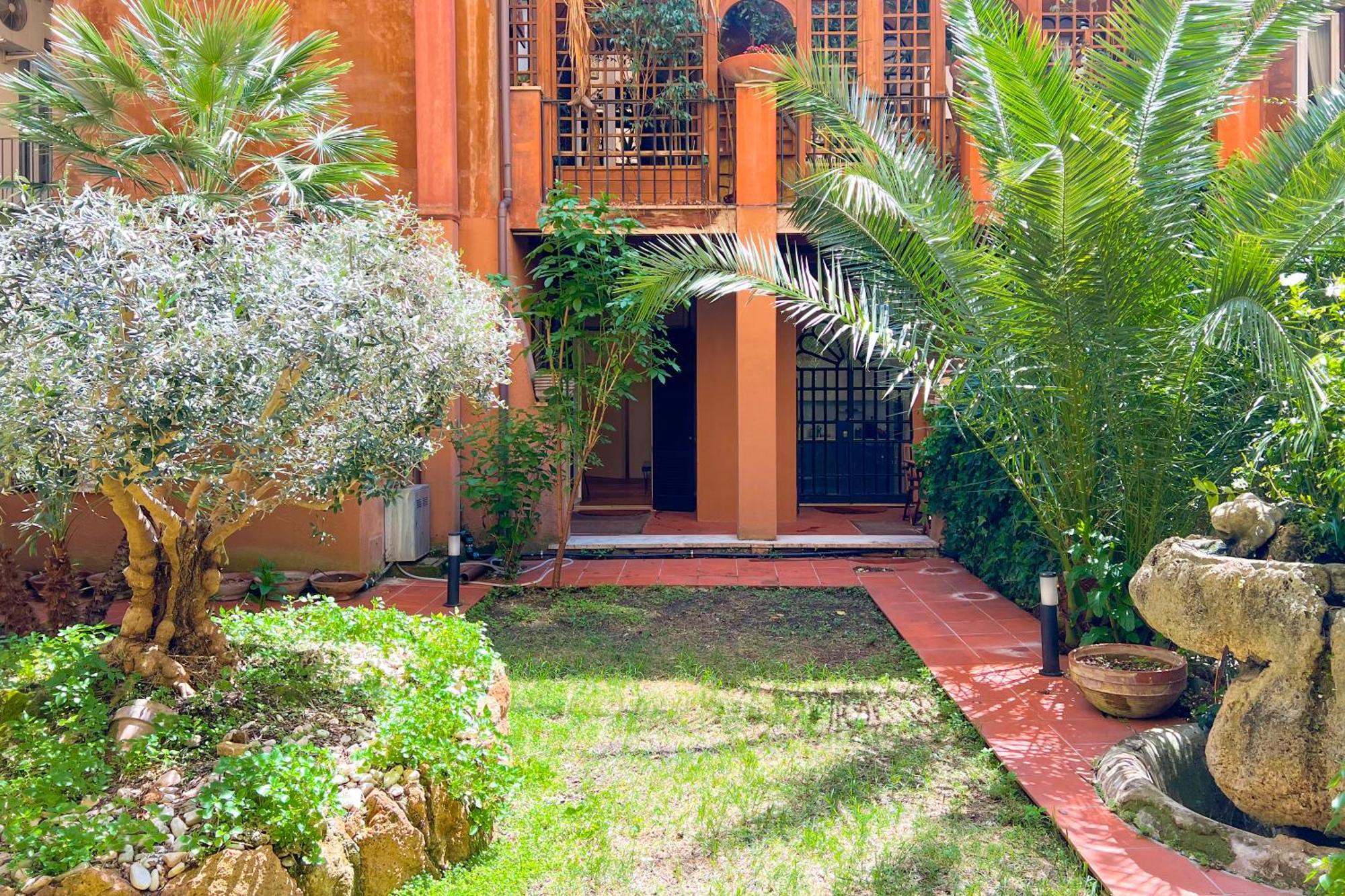 דירות רומא Luxury House & Secret Garden - Strategic Location, 100M To Metro B מראה חיצוני תמונה